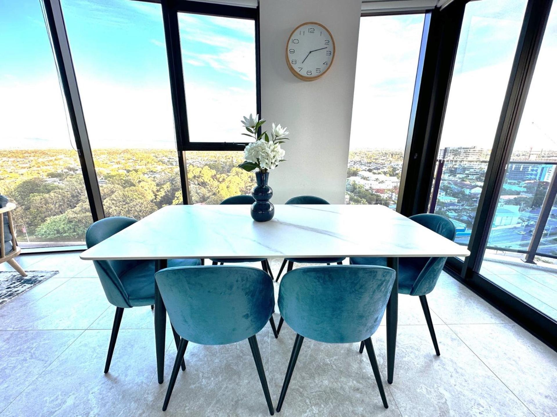 The Gallery Residences Broadbeach - Official Listing Gold Coast Room photo